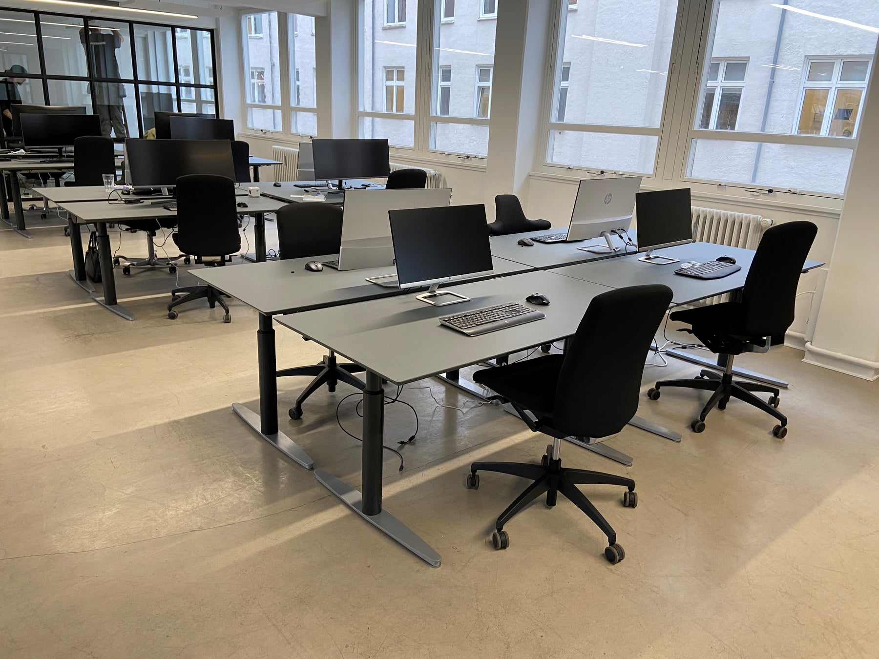 24 arbejdspladser – Islands Brygge