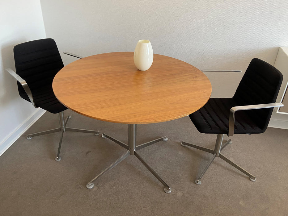 Paustian Spinal Konferencestol