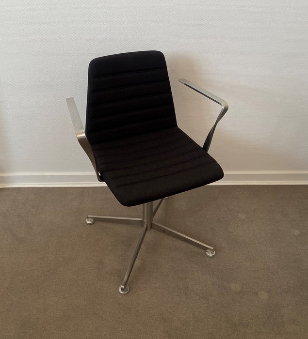 Paustian Spinal Konferencestol