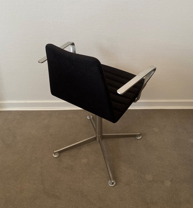 Paustian Spinal Konferencestol