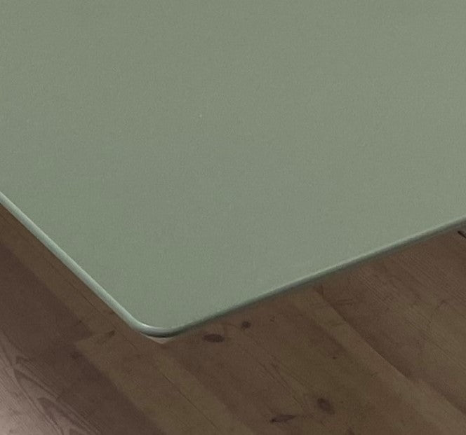 NYT Linak hæve/sænkebord med linoleum bordplade