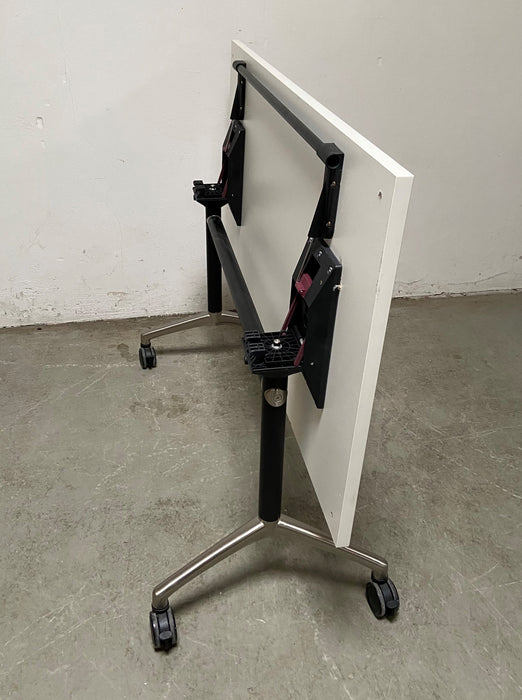 Orangebox Kantinebord på hjul