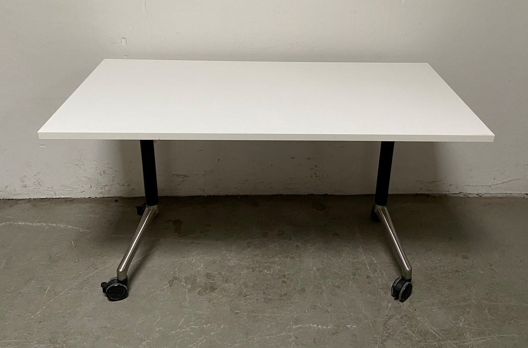 Orangebox Kantinebord på hjul