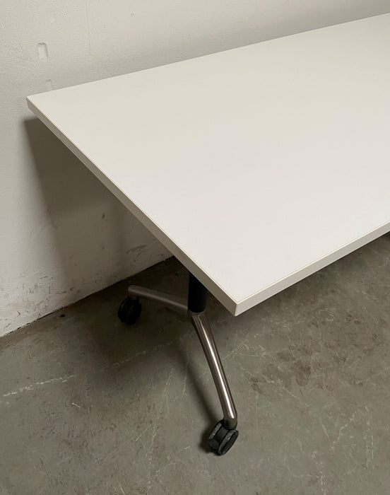 Orangebox Kantinebord på hjul