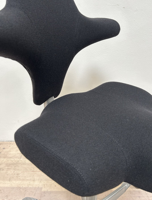 Nypolstret Håg Capisco 8106 Kontorstol