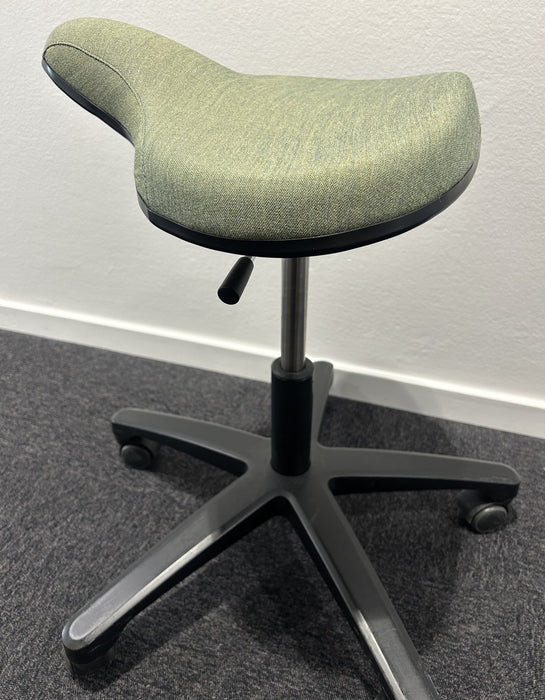 Ergonomisk sadelstol