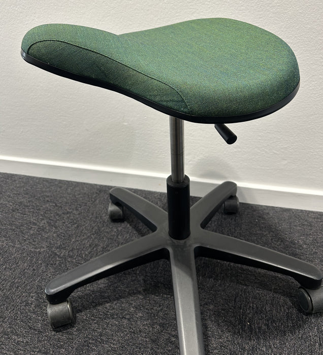Ergonomisk sadelstol
