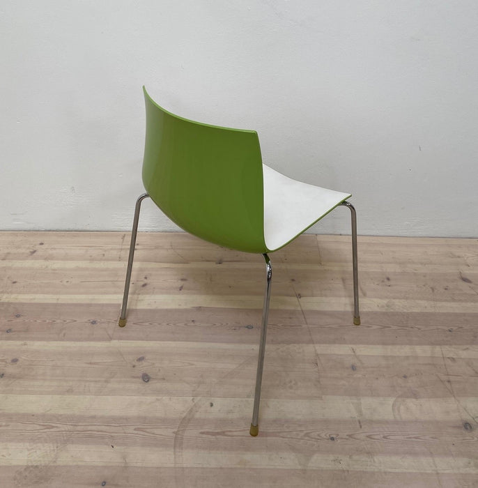 Arper Catifa 46 kantinestol