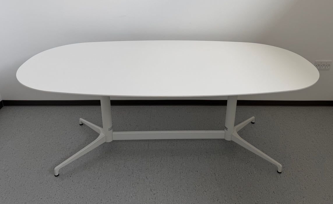 Herman Miller Civic Konferencebord - Flere størrelser