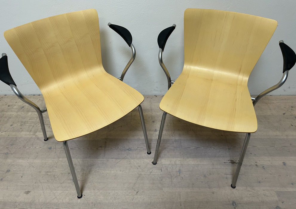 Fritz Hansen VW111 Konferencestol