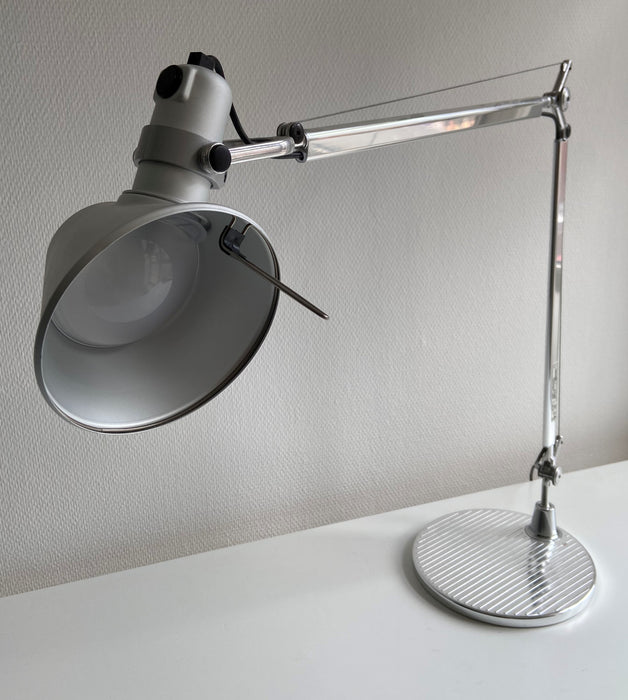 Artemide Tolomeo bordlampe
