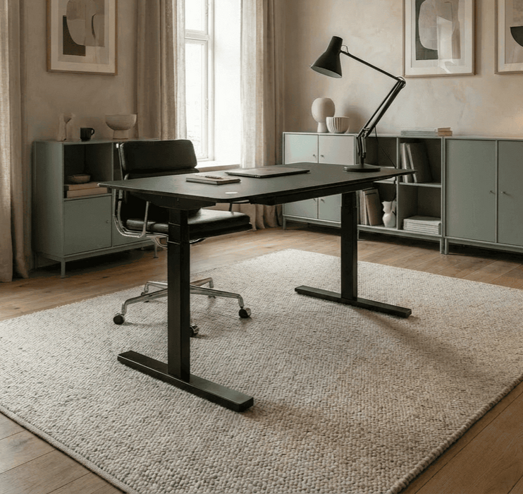 NYT Paustian Work Basic Hæve/sænkebord med linoleum bordplade