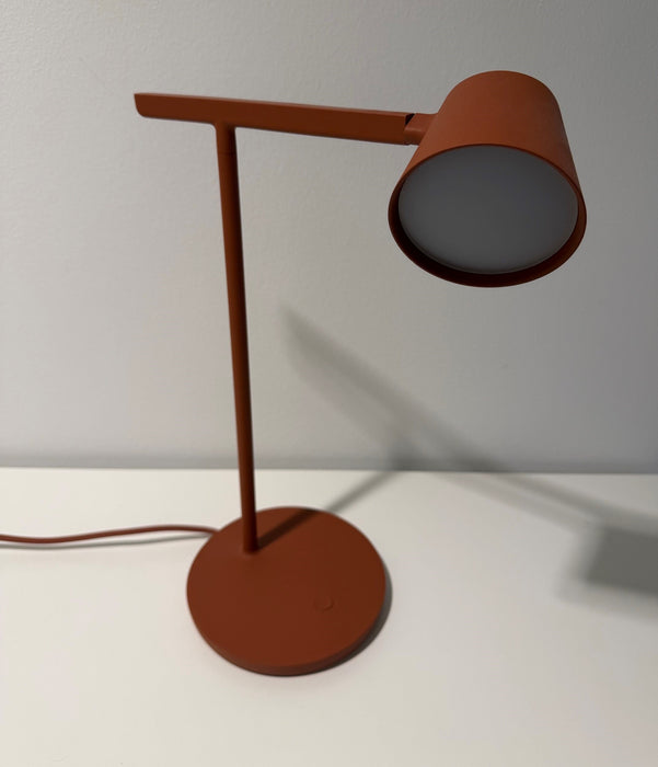 Muuto Tip Bordlampe