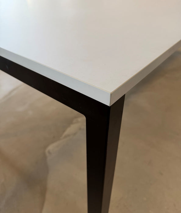 Holmris Quadro Kantinebord