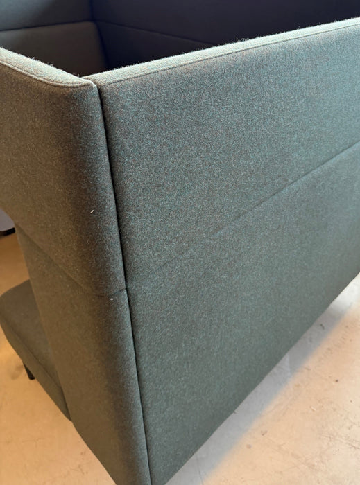Four Design FourUs Booth Sofa
