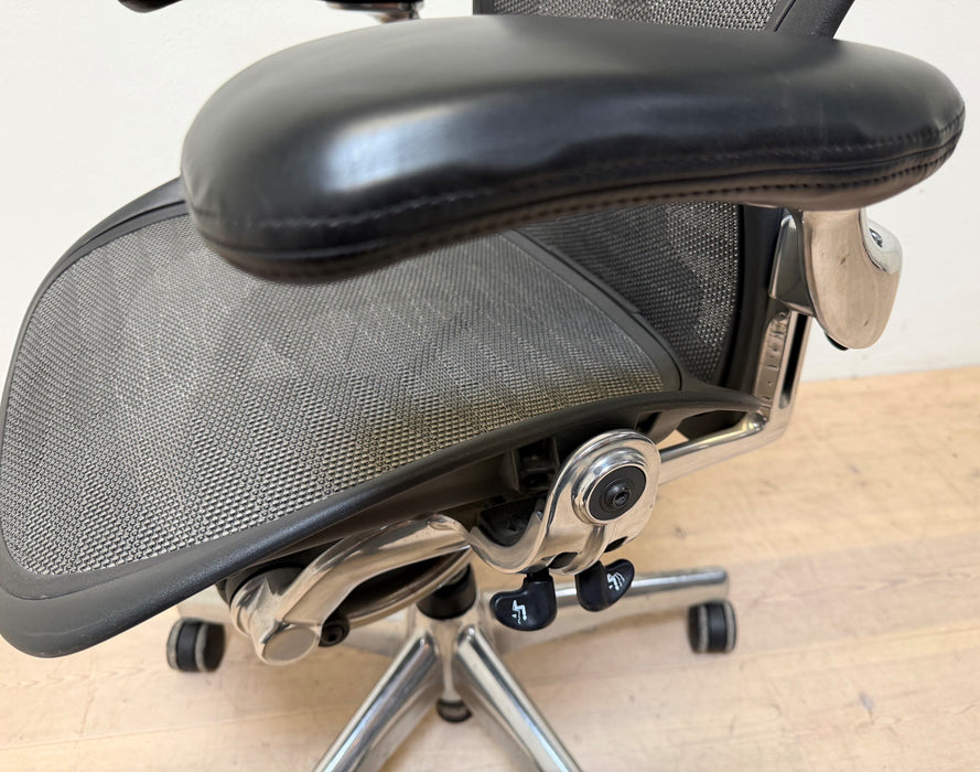 Herman Miller Aeron Kontorstol