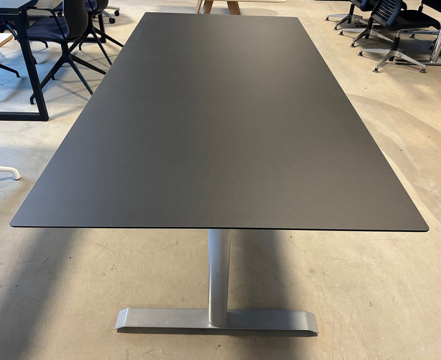 Konferencebord med NY bordplade