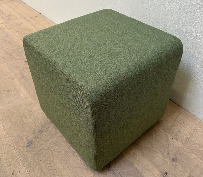 Steelcase B-Free Cube