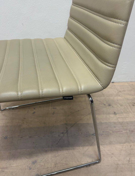 Paustian Spinal 44 Konferencestol