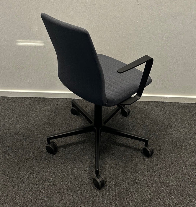 Labofa Groovy Konferencestol