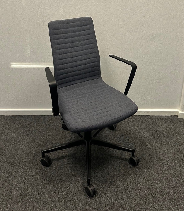 Labofa Groovy Konferencestol